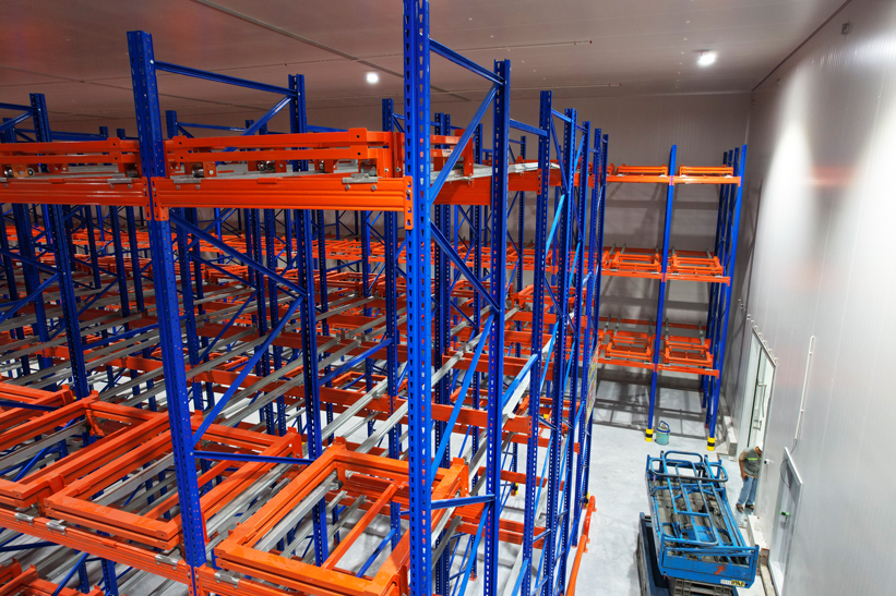 Khu vực sản xuất và gia công cơ khí