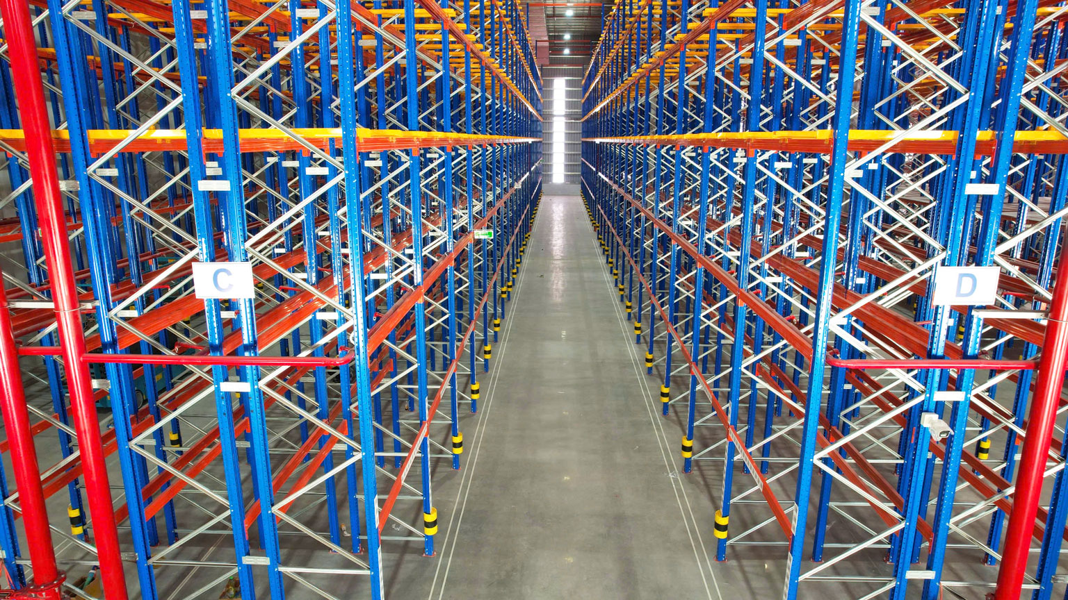 Dự án kệ Double Deep cho Bees Logistics do TPPRACK triển khai