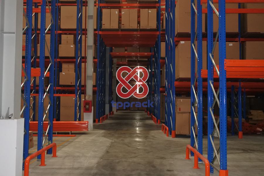 Kệ Pallet Flow – Giải pháp lưu trữ và luân chuyển pallet FIFO