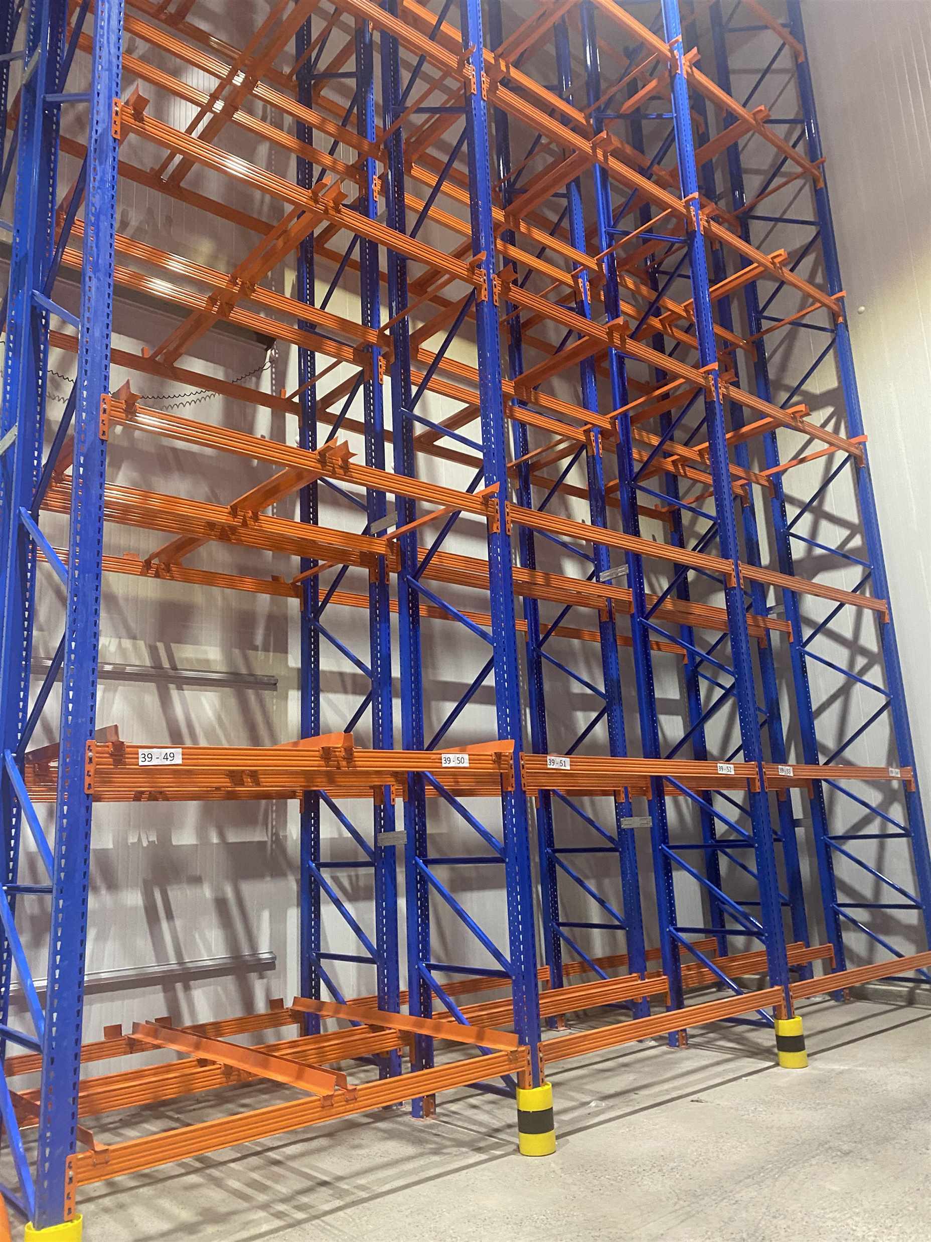 Kệ Drive In – Giải pháp lưu trữ pallet mật độ cao