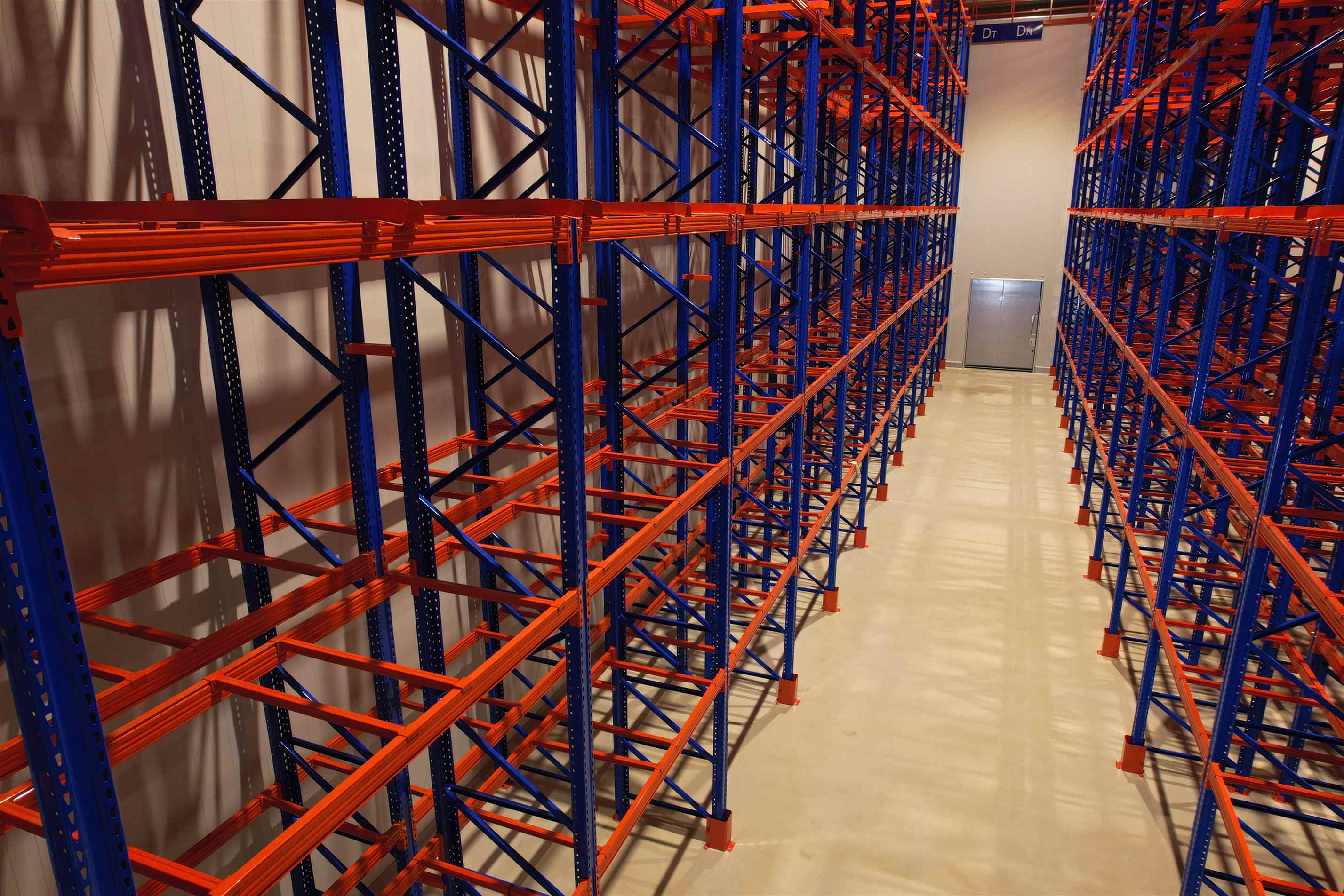 Kệ Double Deep – Giải pháp lưu trữ pallet mật độ cao