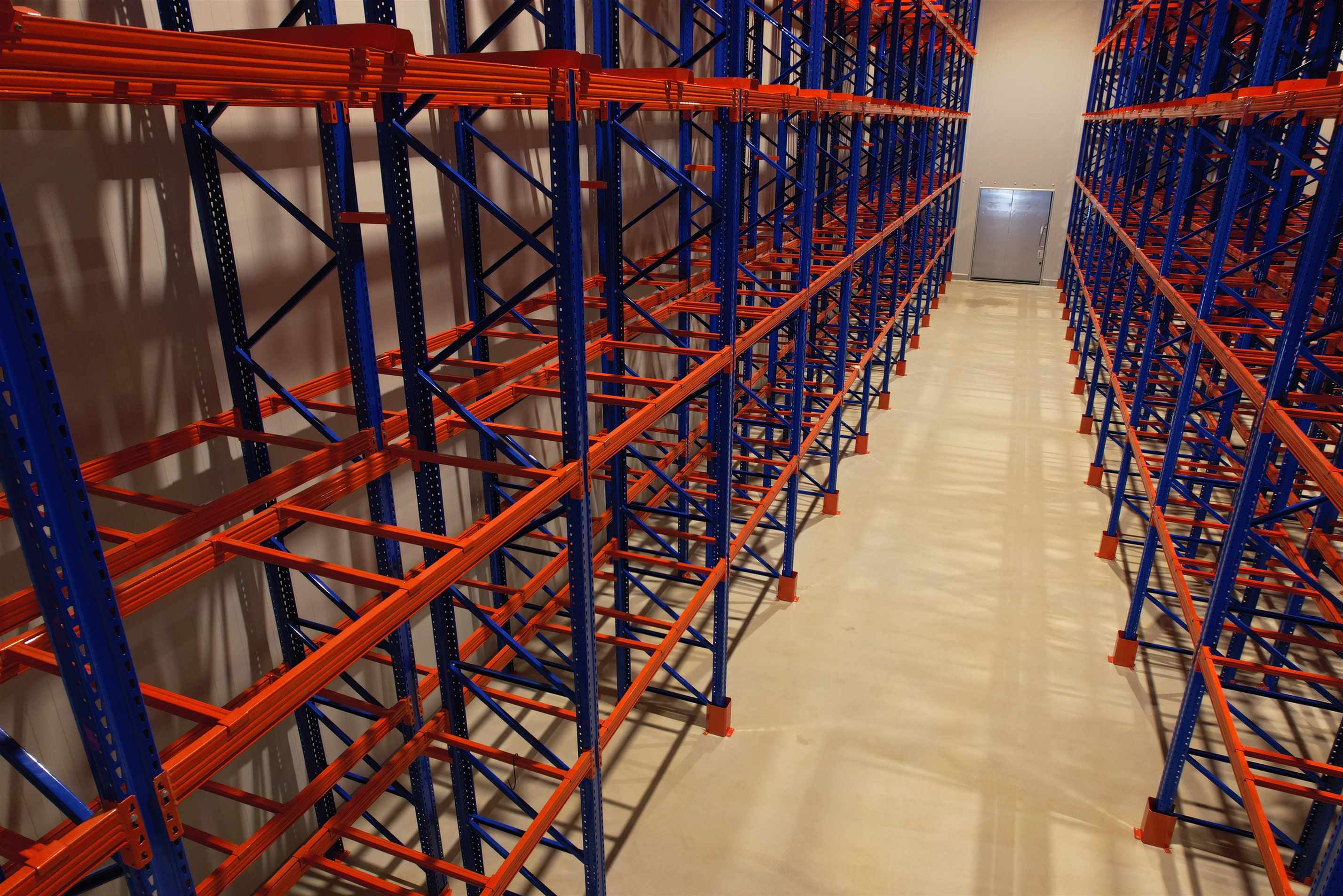 Kệ Double Deep – Giải pháp lưu trữ pallet mật độ cao