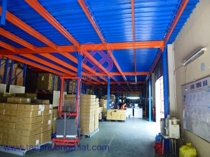 Sàn thép & Mezzanine – Giải pháp tối ưu diện tích cho kho và nhà xưởng