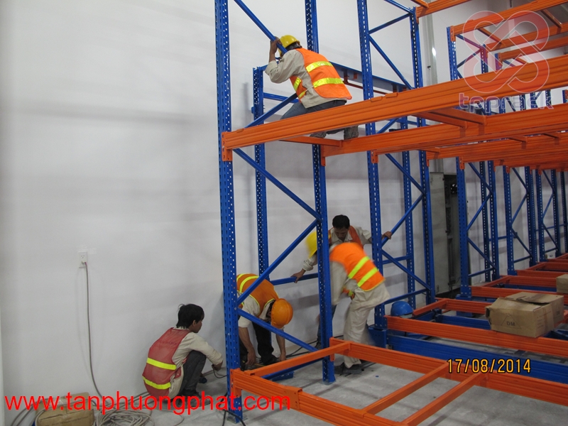 Kệ Mobile Rack – Tối ưu diện tích, tăng sức chứa kho hàng